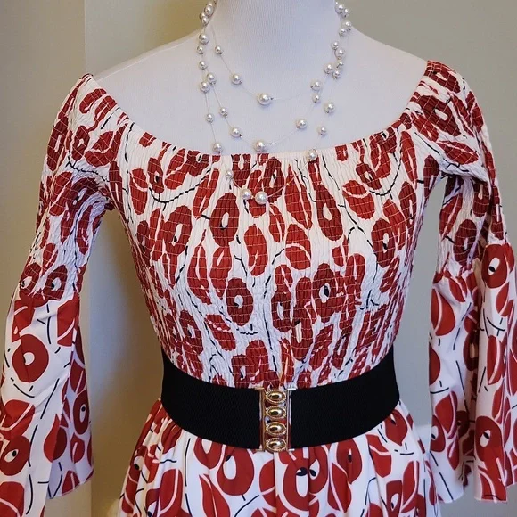 Beautiful boho maxi dress with 3/4 sleeve,  off shoulder, ruched top, full skirt - Picture 7 of 12